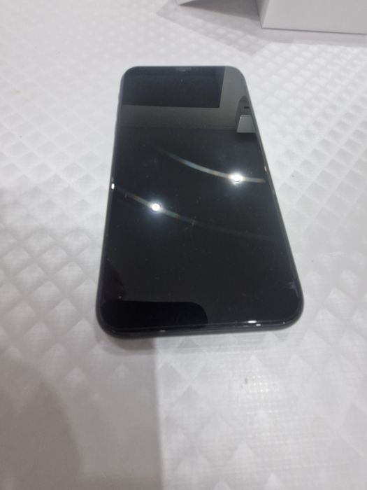 iPhone 11 память 64 гигабайт