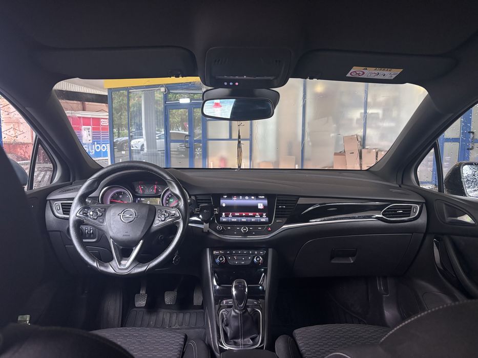 Opel astra k 2017