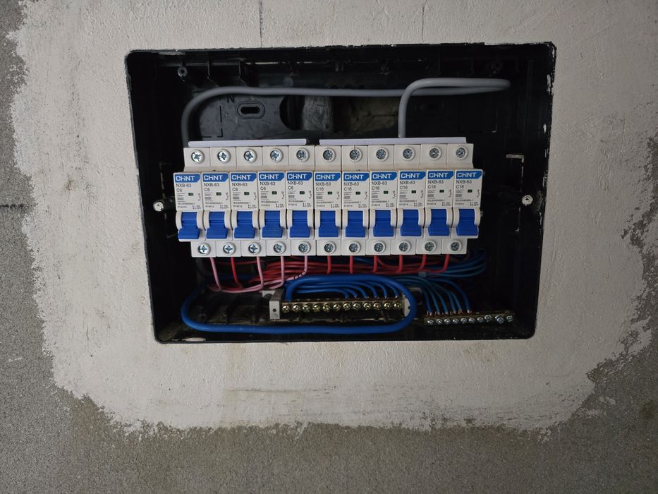 Электрик от 2020в до 380в