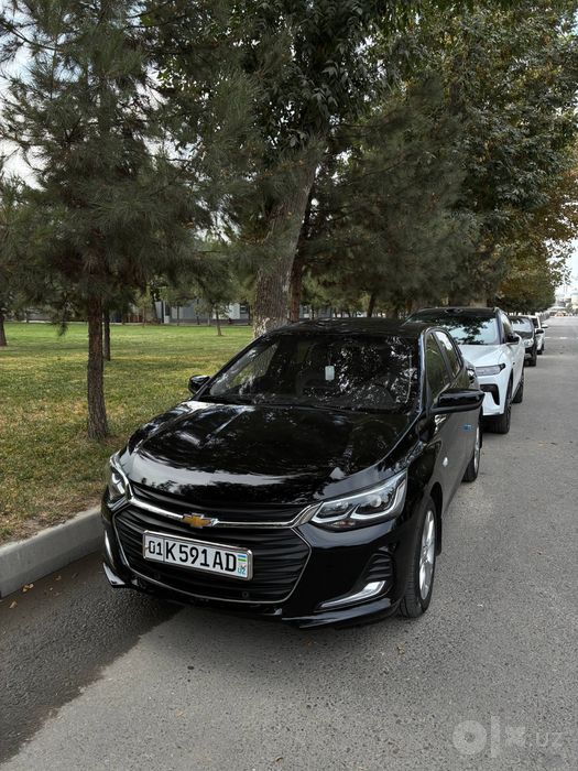 Onix Premier Turbo 2025