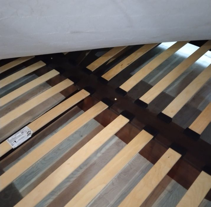 Продам спальный гарнитур!