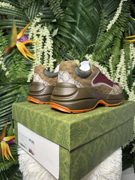 Gucci Trainers Rhyton Beige Brick Red