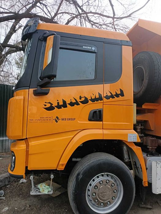 авто наклейки здесь