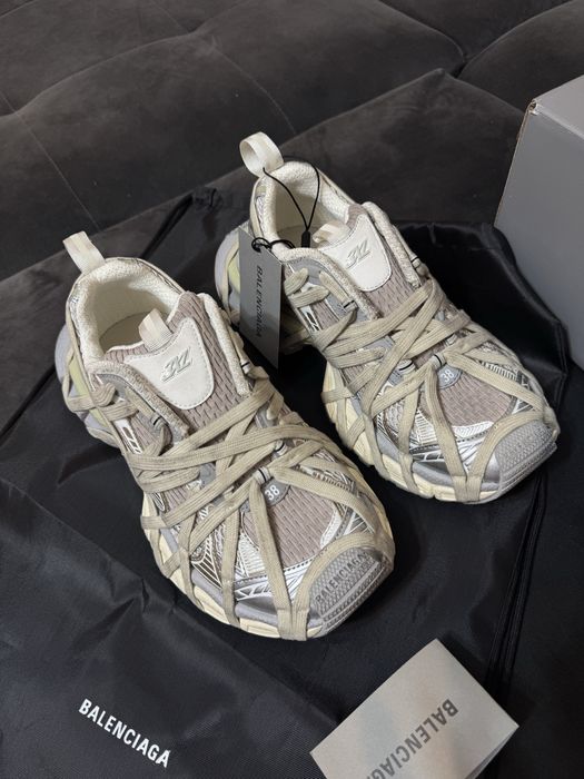 Adidasi Balenciaga Phoenix - marime 38/39/full box/premium