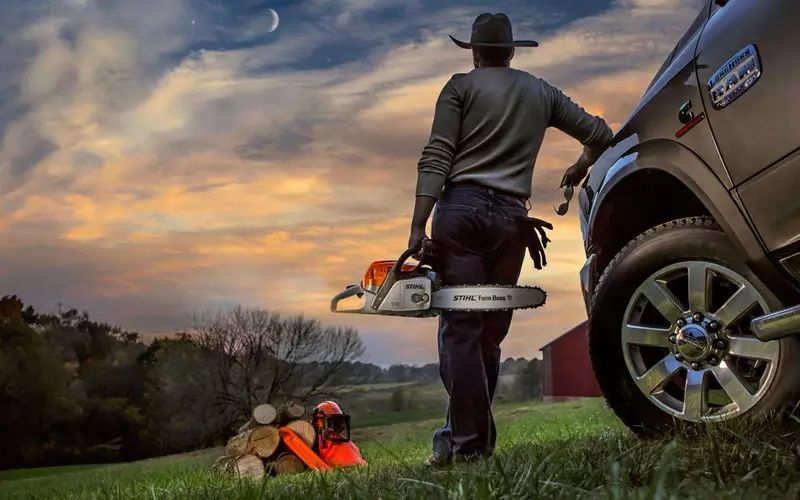 Сеч на дървета | BG / EN

Text:
Лицензиран опер