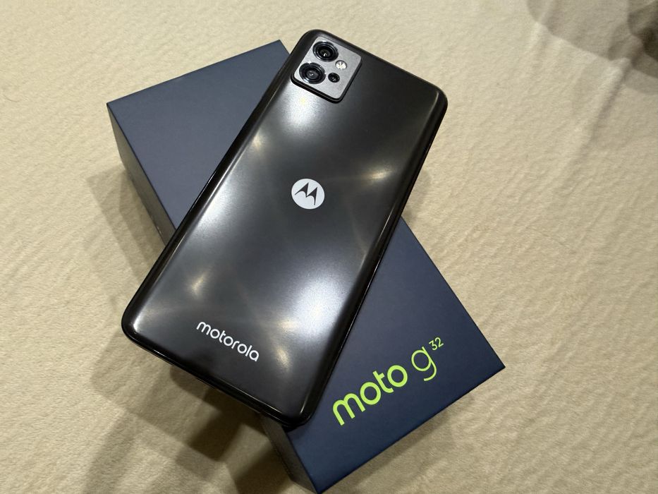 Телефон Moto  g32