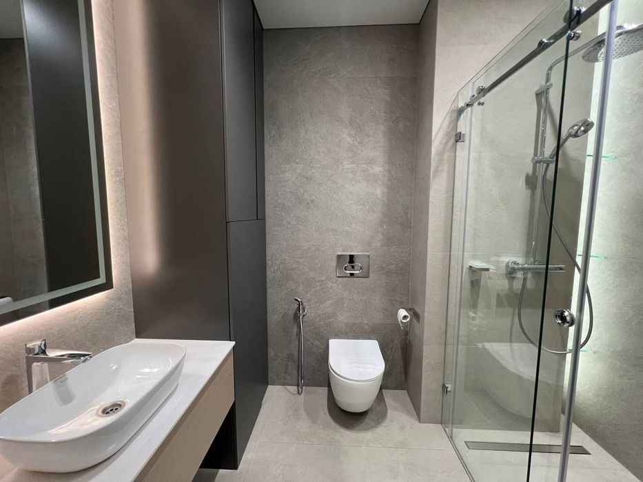 Продажа квартиры в жк"NRG OYBEK"  2/11/12