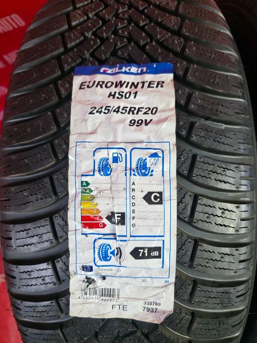2 anvelope de iarna 245/45/20 - falken - noi - dot 2019 rft !