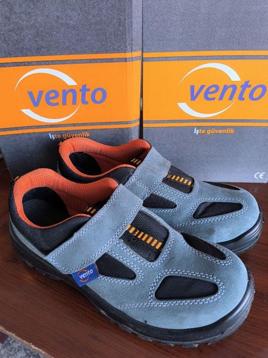 Turetskiy ayaq kiyim satiladi basinda temiri bar