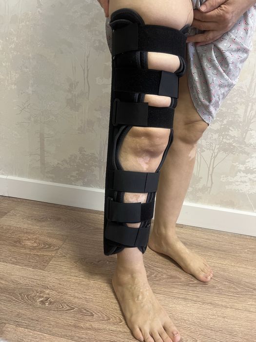 Продам бандаж для колена