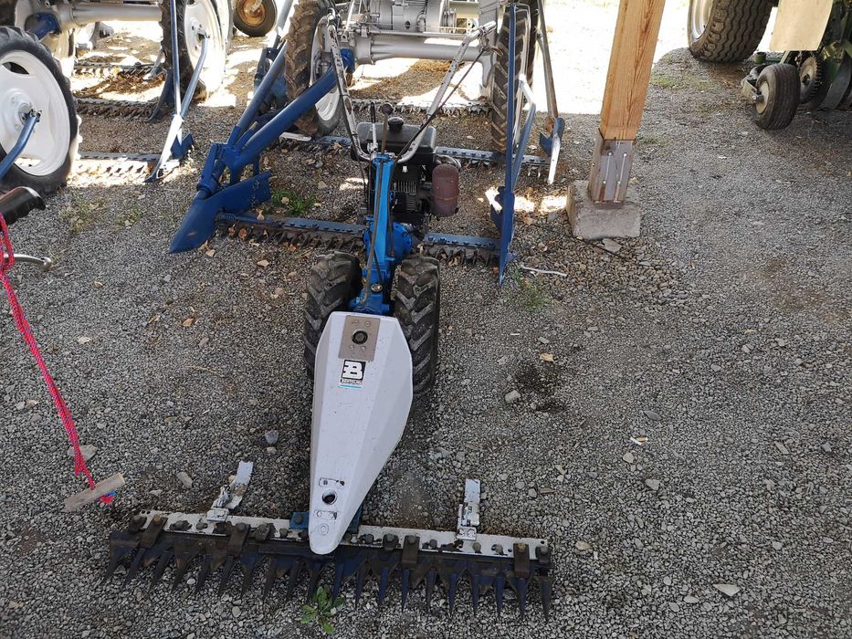 земеделска техника испорски предлага 2 и3 и 4колесни косачки БЧ