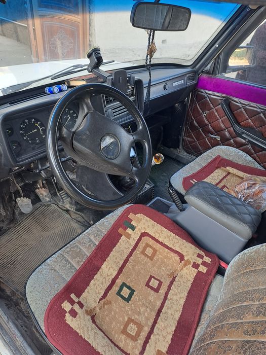 Jiguli 2101 sotiladi