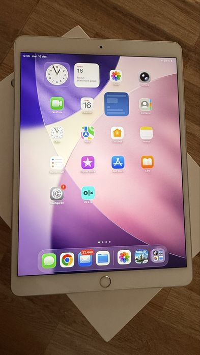 Vând Ipad Air Generatia a3a