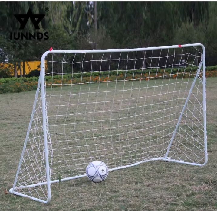 Футбольные ворота