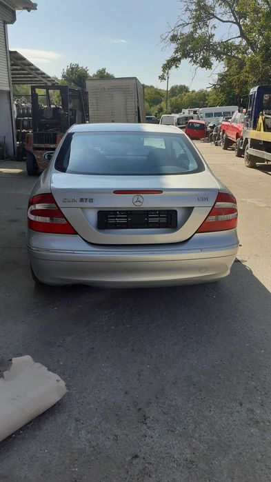 Mercedes CLK 270-2.7 дизел/170к.с./2003г-на части