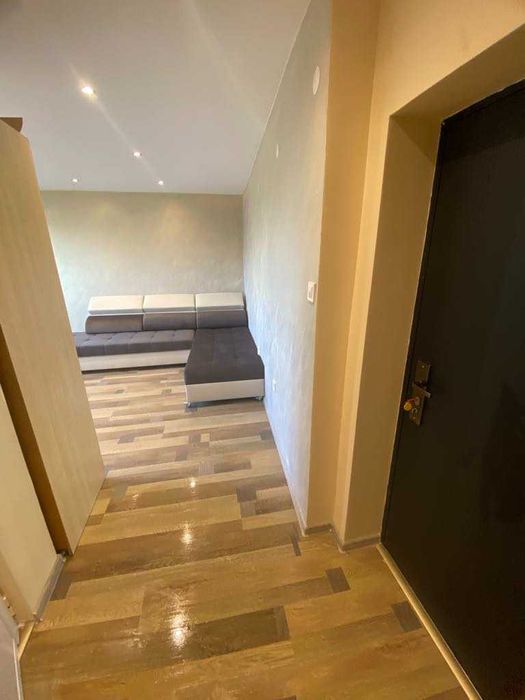 Гарсионера под наем след основен ремонт дъбника