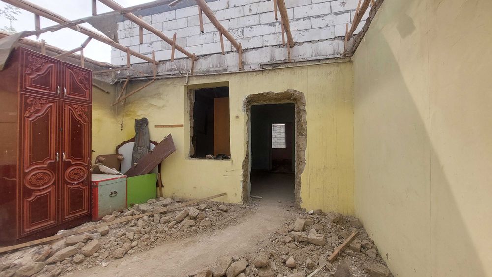 6 сотих 6 хона ер Текстил Мед.Колледж