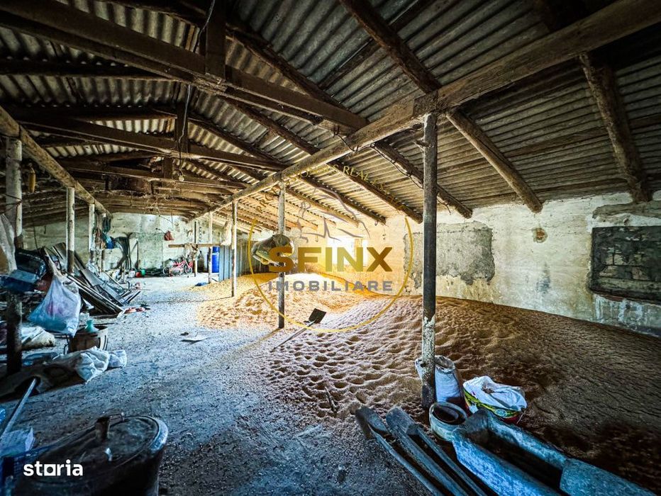 Teren intravilan cu potential de investitie 62000mp