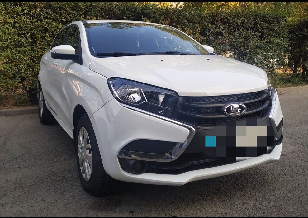 Lada XRAY продам