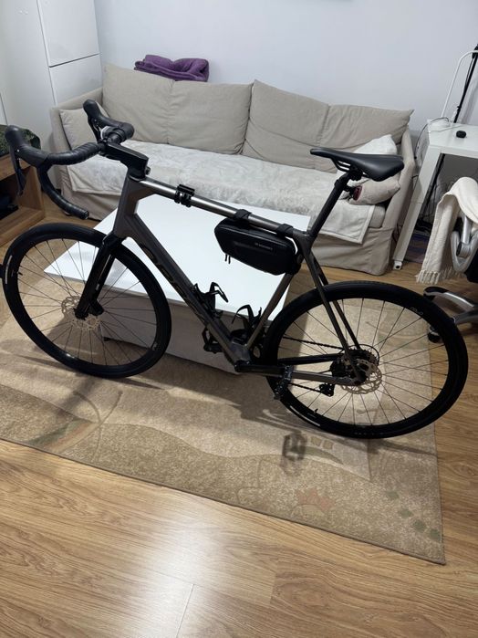 Vând bicicletă gravel Orbea Terra M30, cadru din carbon OMR, mărime XL