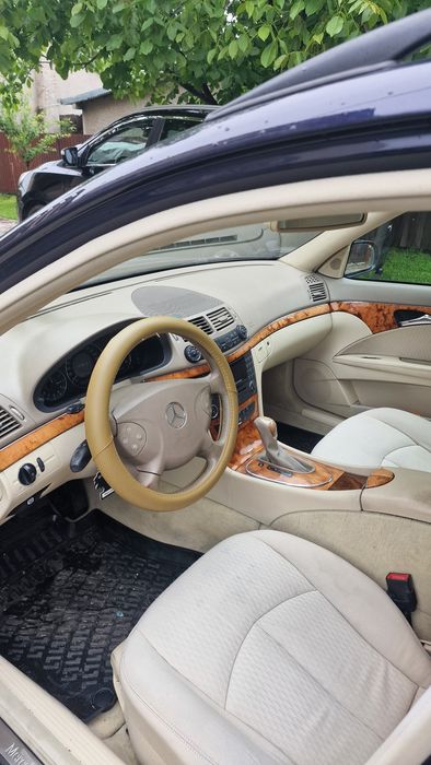 Vand Mercedes E220 break 2005 automat