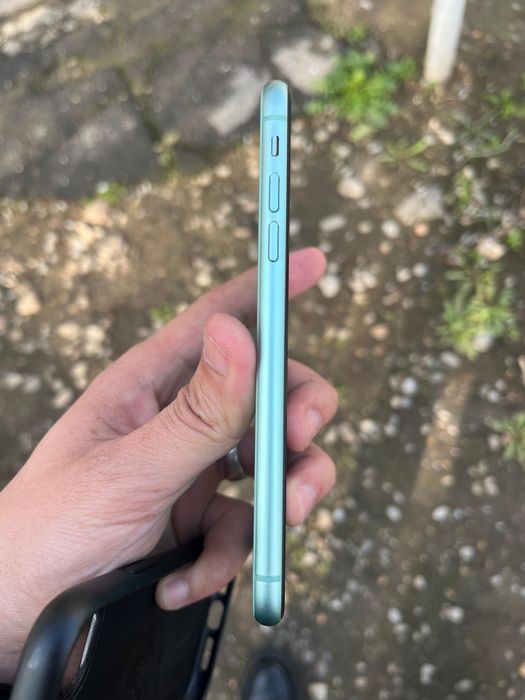 Айфон 11/128/сатылады срочно