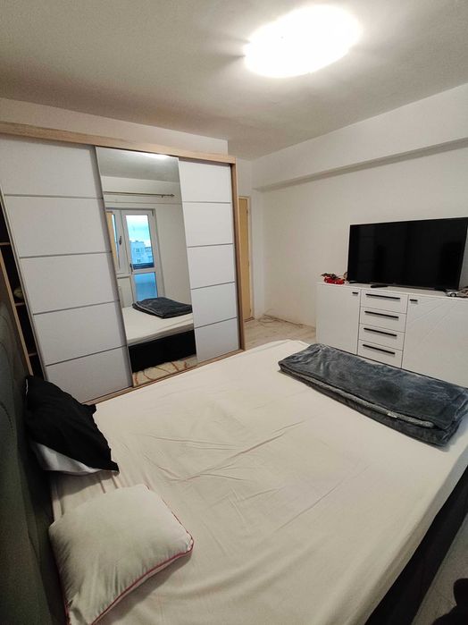 Inchiriere apartament 3 camere zona centru Ploiesti