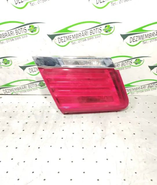 Lampa / Tripla stop stanga pe capota portbagaj BMW Seria 7 2009