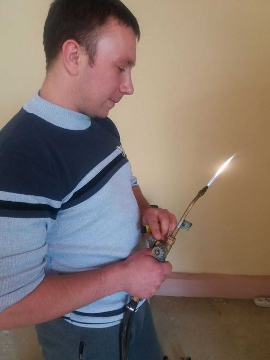 Мастер по ремонту стиральных машин и холодильников!