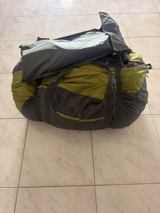 Cort cu fascicul de aer pentru 5 persoane