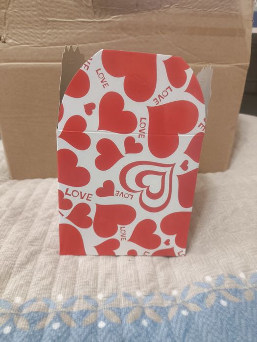 Пакеты и коробочки