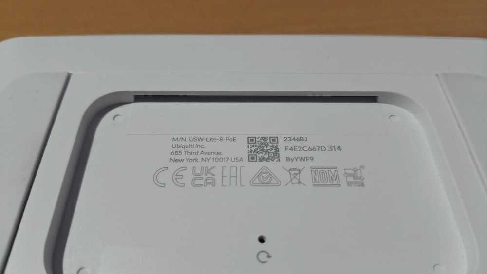 Switch Ubiquiti UniFi Switch Lite 8 poe usw-lite-8-poe Gigabit