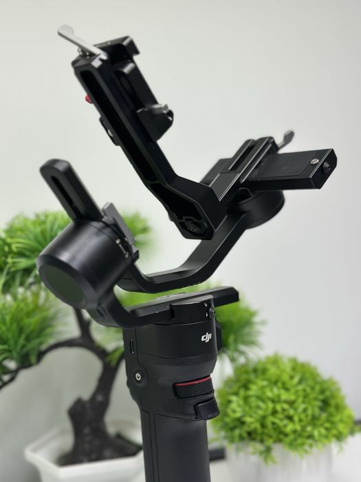 DJi RS 3 mini Комплектация: нет