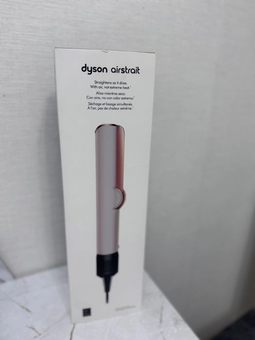 Продаю Dyson Airstrait