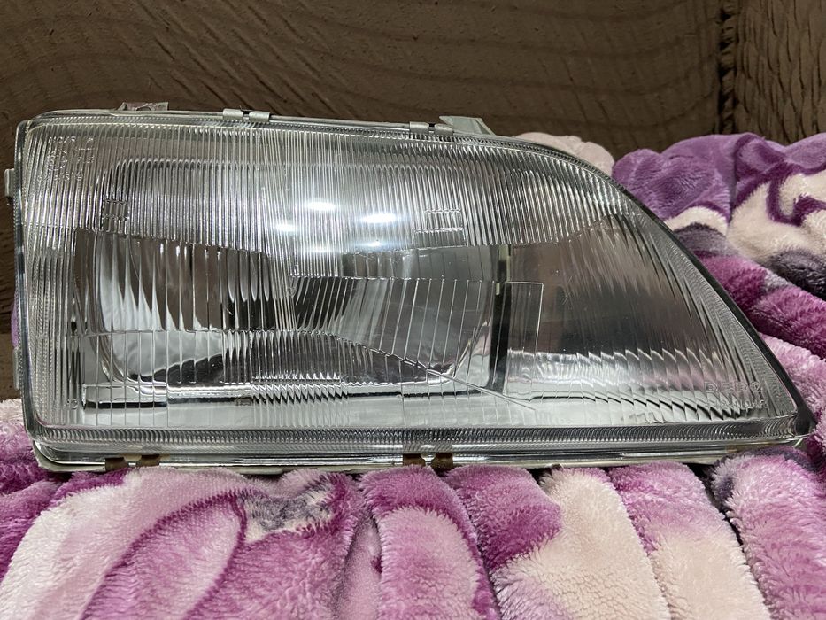 Фара правая Opel omega a