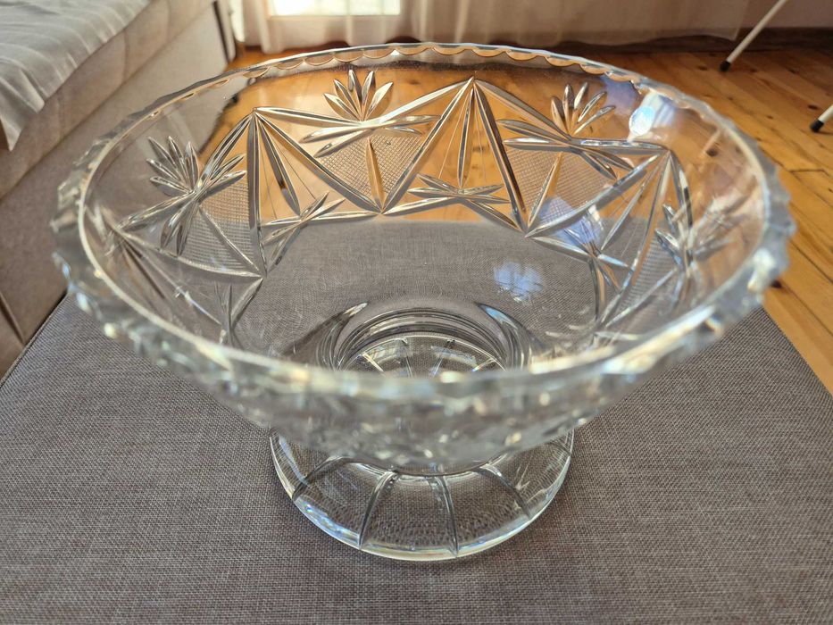 Кристални купи и пепелник