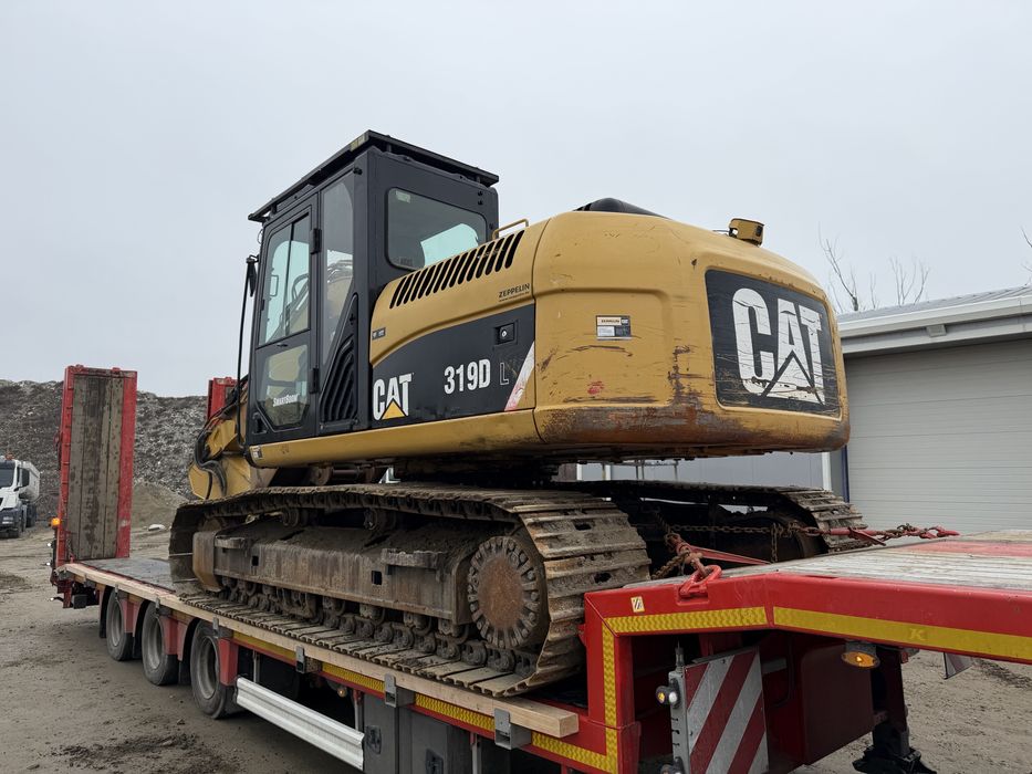 Excavator Caterpillar 319 DL  2011