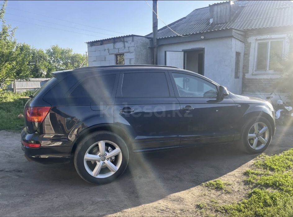 продам ауди ку7 в хорошем состояний