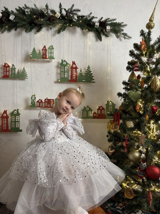 Платье на утренник Очень пышное