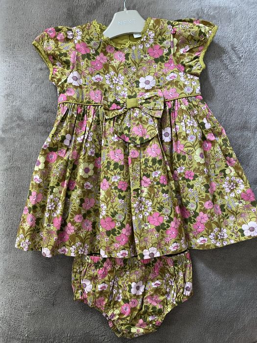 Next rochie 74 marimea