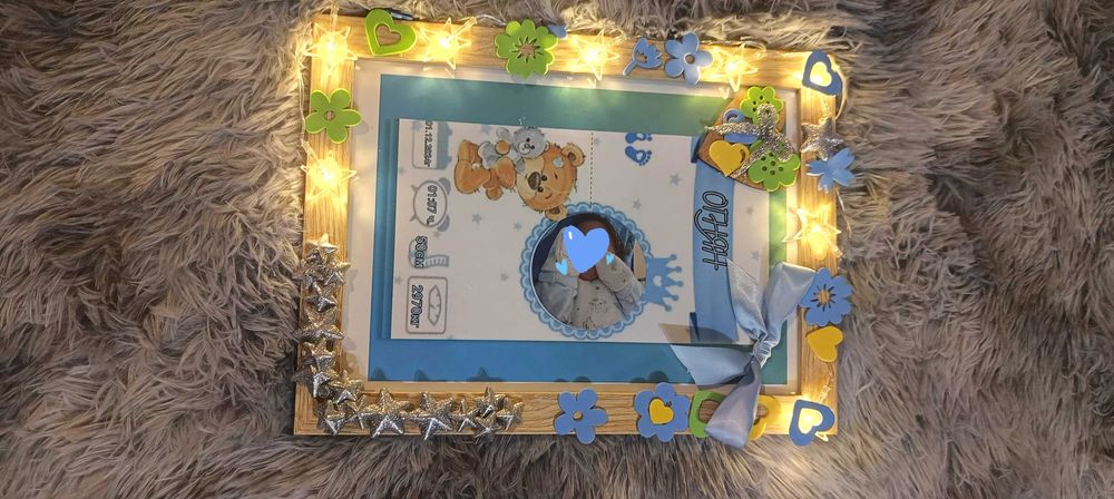 Ръчно направени бебешки визитки! Пожелания за всеки повод в рамка.
