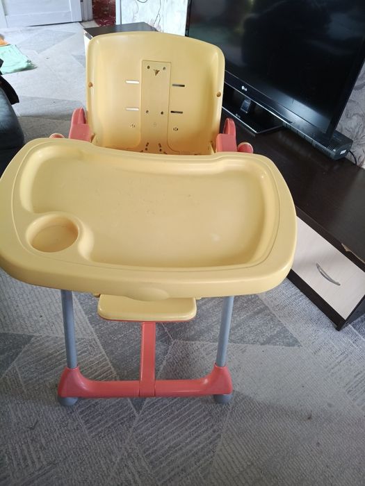 Стульчик детский для кормления