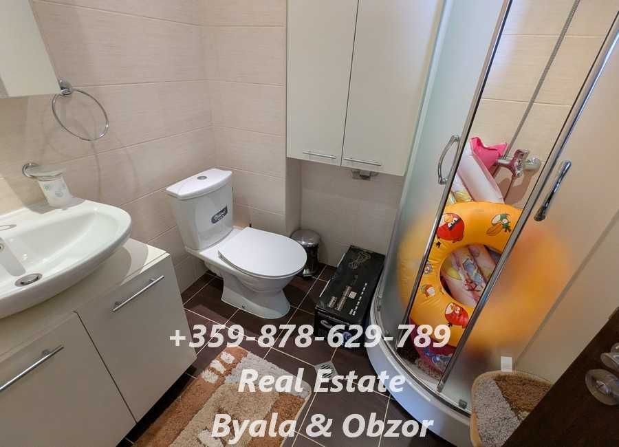 Продава се Тристаен апартамент в Обзор - 118 кв.м за 1013 €/кв.м - Снимка #16