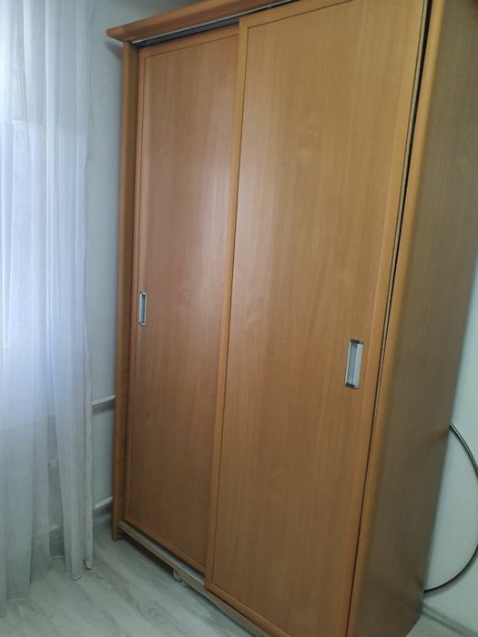 Шкаф Шифоньер большой глубокий купе.