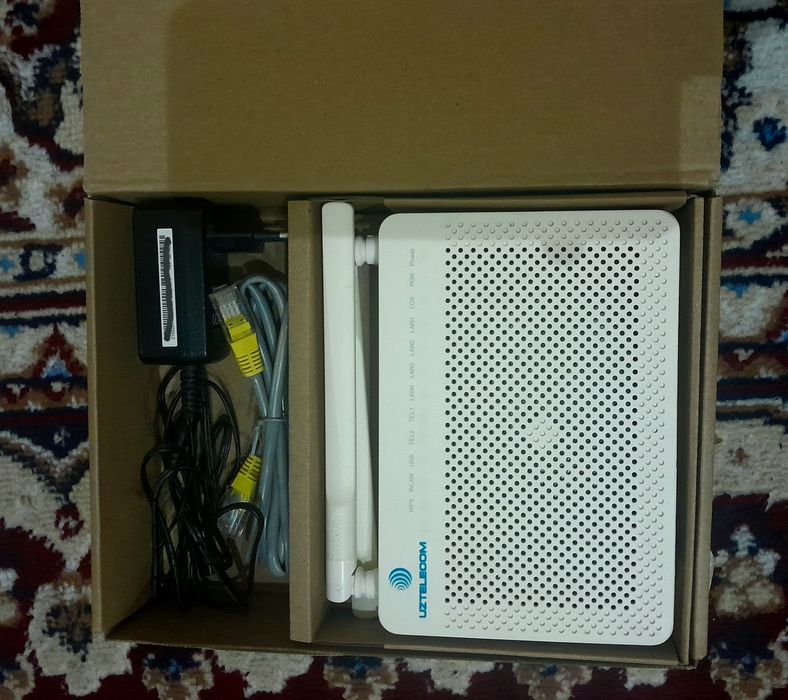 Uztelecom Wi-Fi router Huawei HG8245