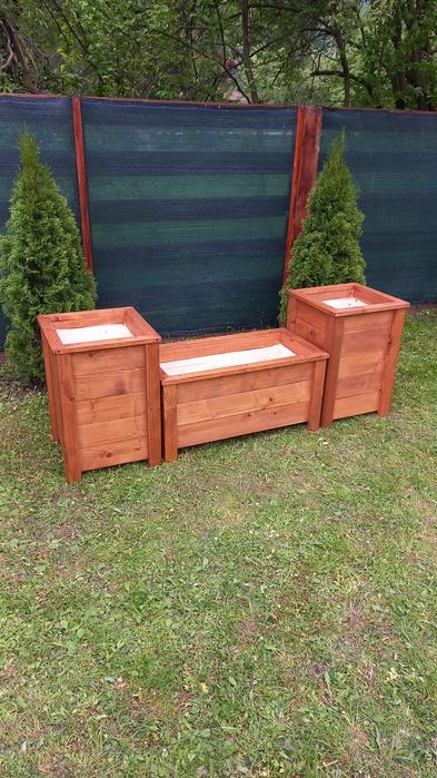 Ghivece/Jardiniere din lemn