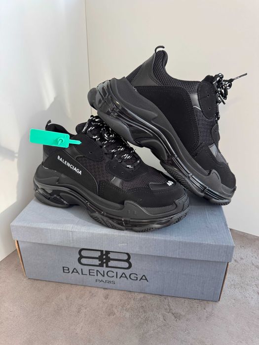 Adidași BALENCIAGA Triple S, Unisex, NOI - Cu Cutie / Accesorii