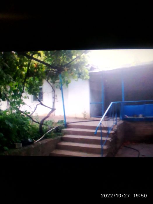 Дом в Чарваке в районе пирамд