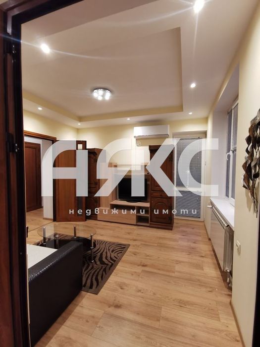 Дава се под наем Двустаен апартамент в Банкя - 75 кв.м за 648.21 € - Снимка #3