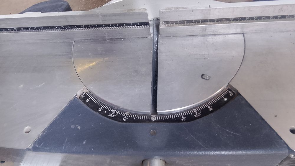 угларез для пвх и алюминое